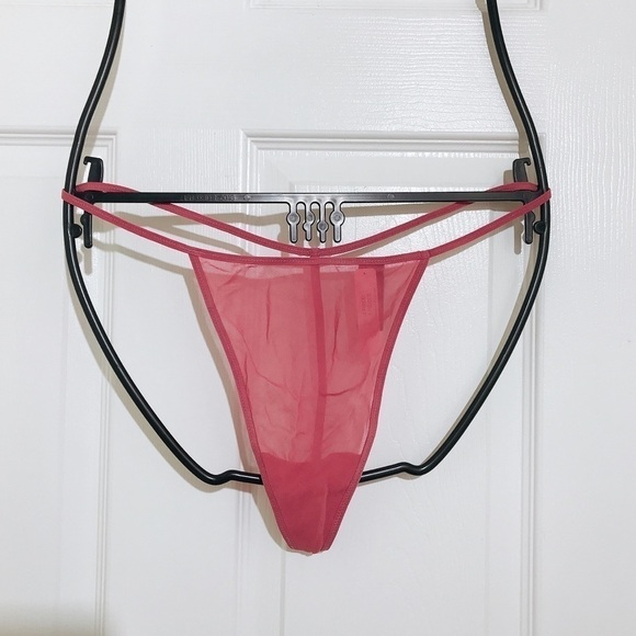 💖SALES🔻 💖Victoria Secret SEXY V-String 💯 % Silk - Picture 1 of 4